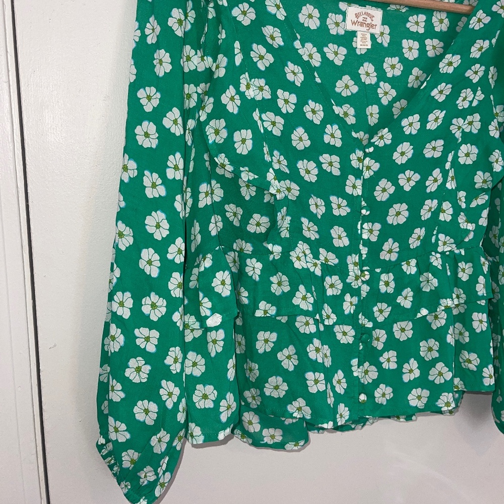Wrangler Billabong Green and White Floral Loose Fit Cropped Blouse Top Size Med - Picture 3 of 7